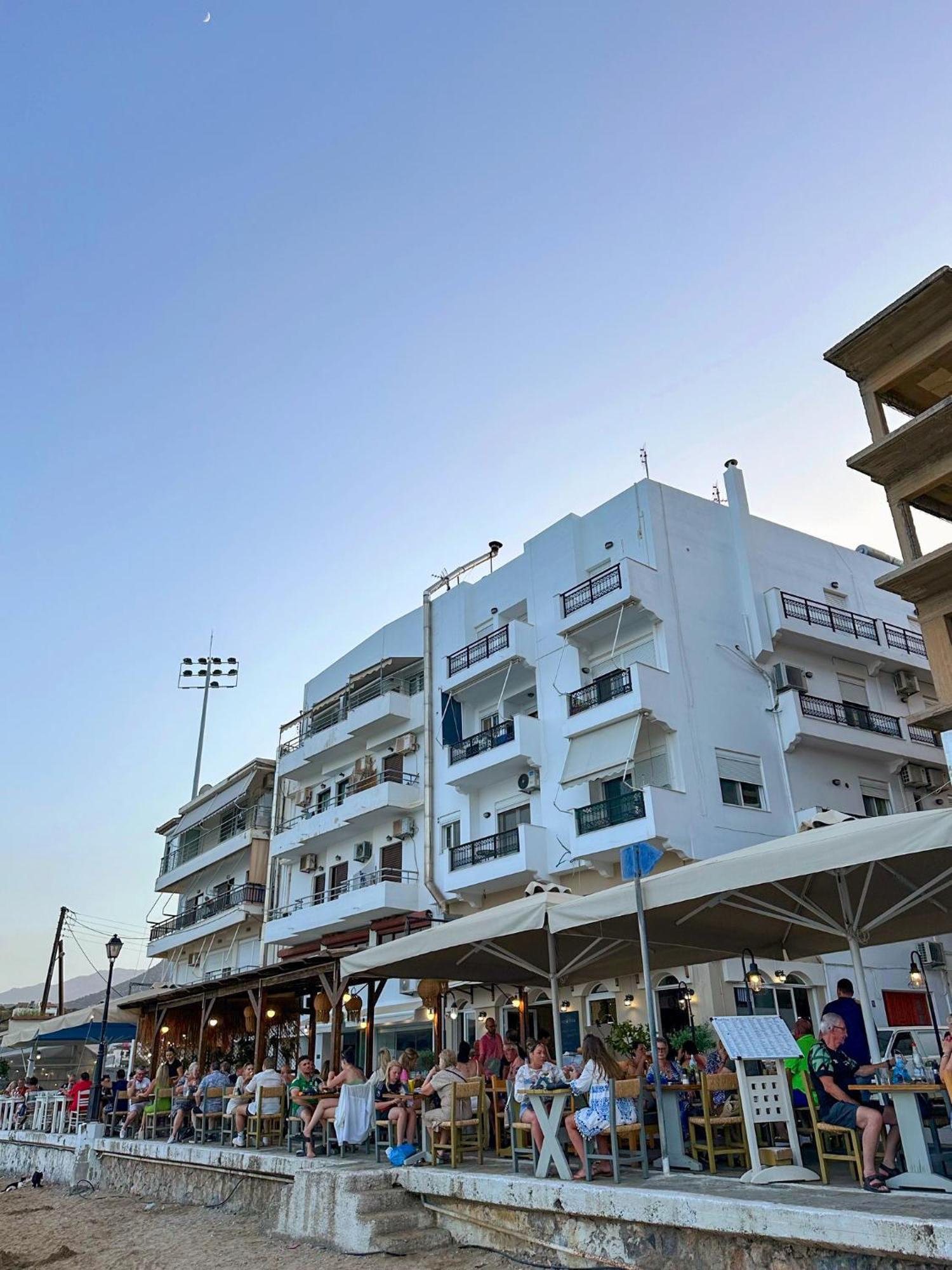 Apartment Filoxenia By The Sea Agios Nikolaos (Crete)